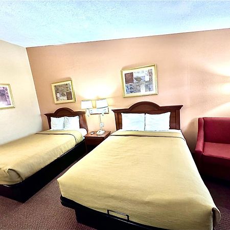 Owensville Inn エクステリア 写真
