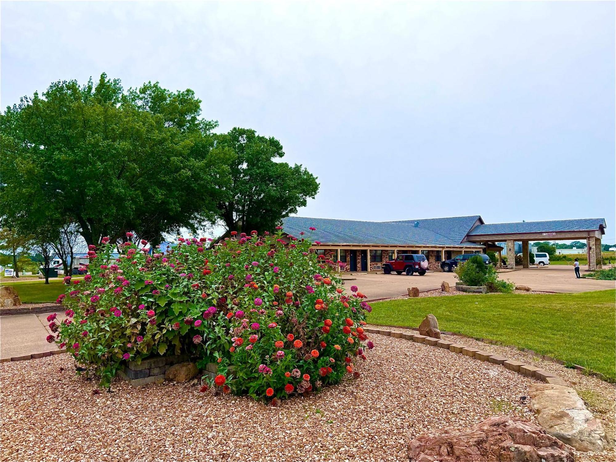 Owensville Inn エクステリア 写真